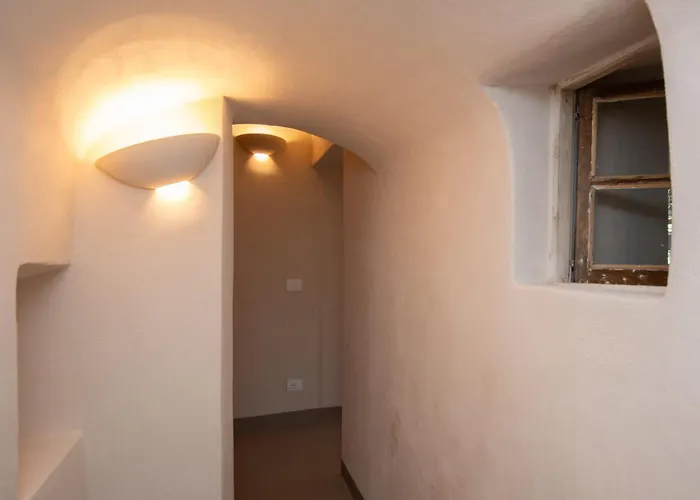 Mirei Финале Лигуре