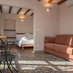 Hotel apartamentowy Mirei