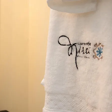 Mirei Hotel apartamentowy *