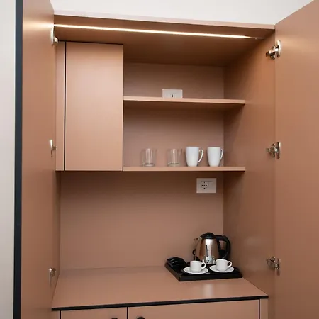 Mirei Hotel apartamentowy *