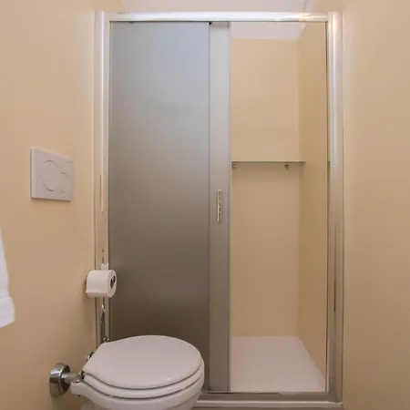 Hotel apartamentowy Mirei Finale Ligure