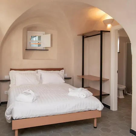 Mirei Hotel apartamentowy Finale Ligure