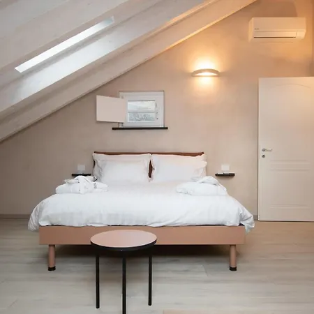 Hotel apartamentowy Mirei *